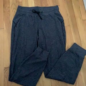 Lululemon joggers